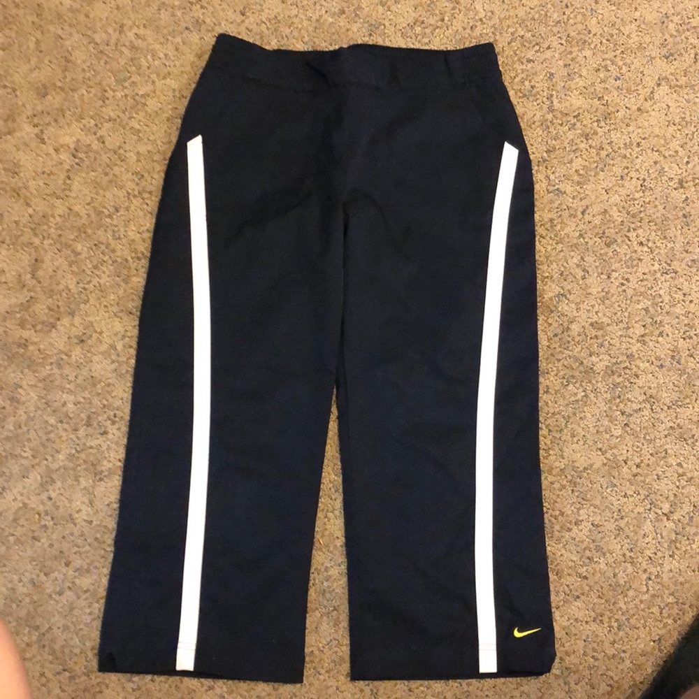Nike capris
